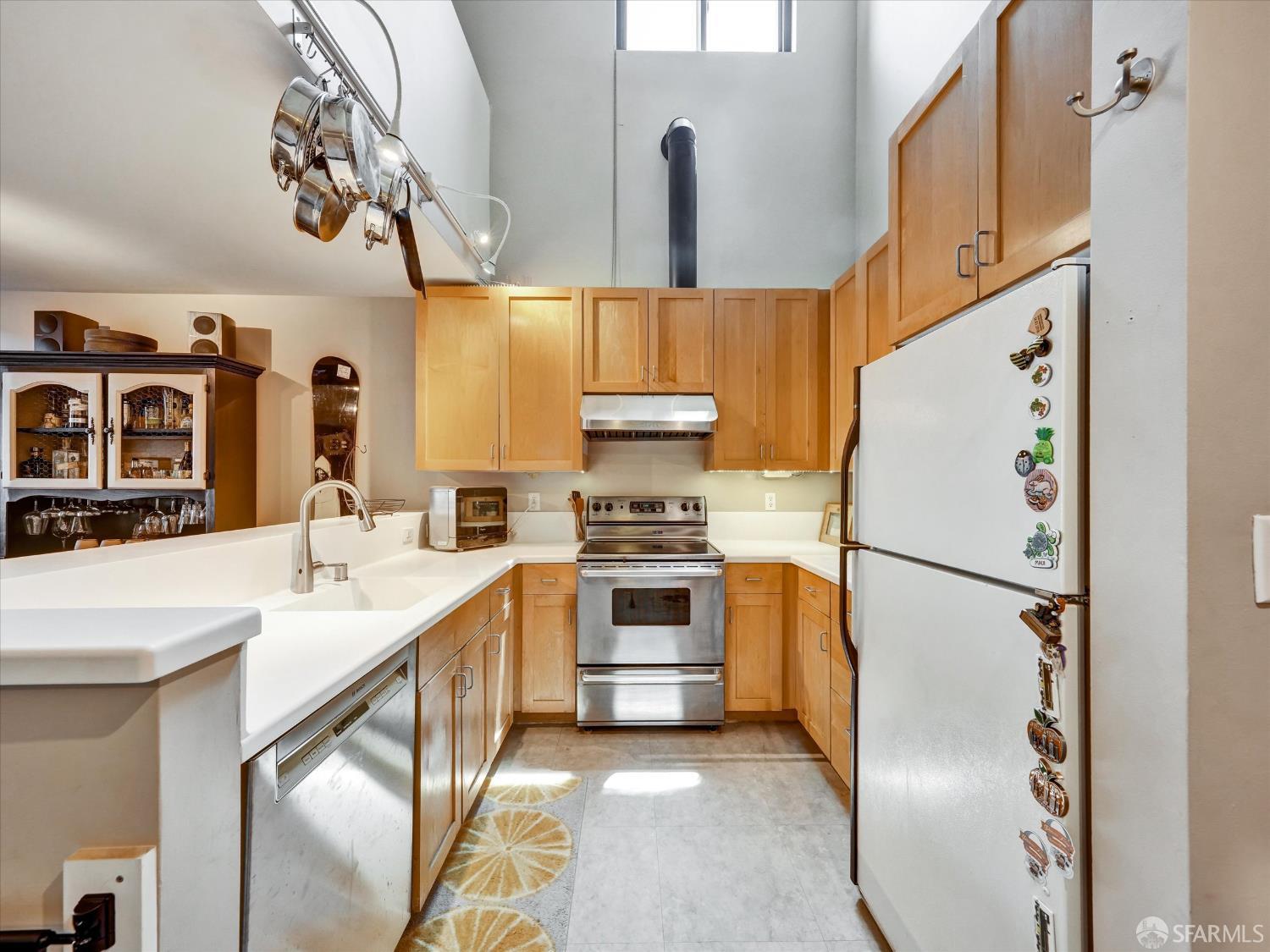 88 Hoff Street 101