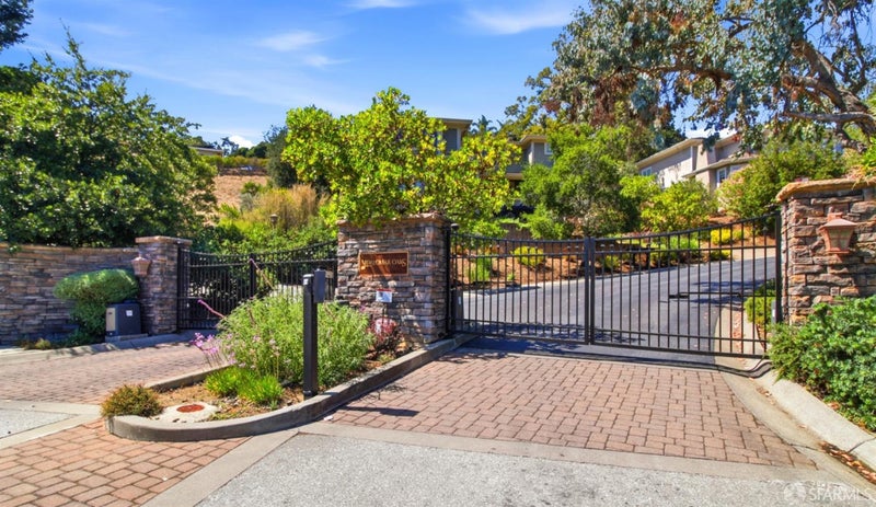 40 Palomar Oaks Lane