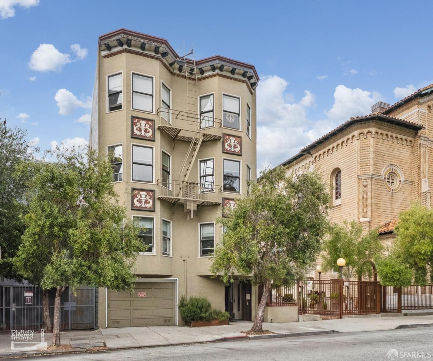 1260 Haight Street 4