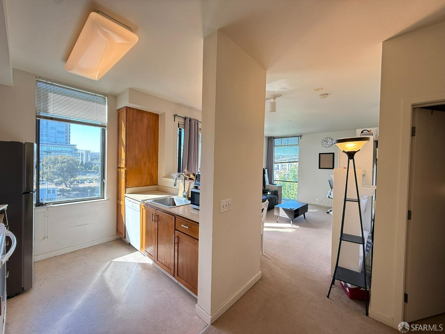 335 Berry Street 407