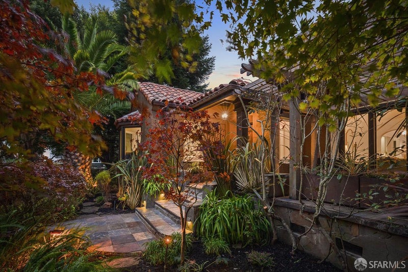 35 Ventura Avenue