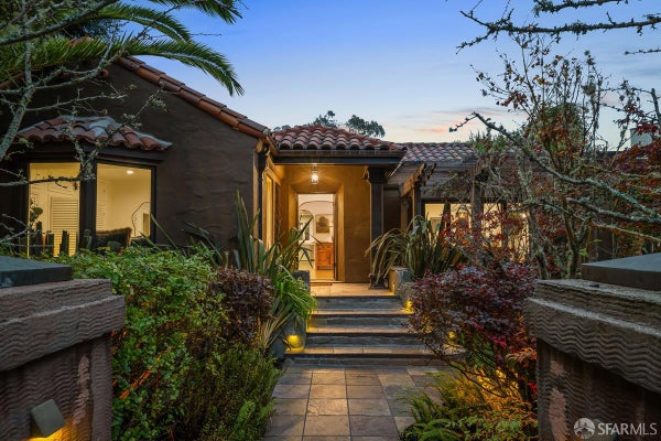 35 VENTURA AVE, SAN FRANCISCO, CA 94116 - Image c443b8310874e54697230f4a0e9c25e6/916844501