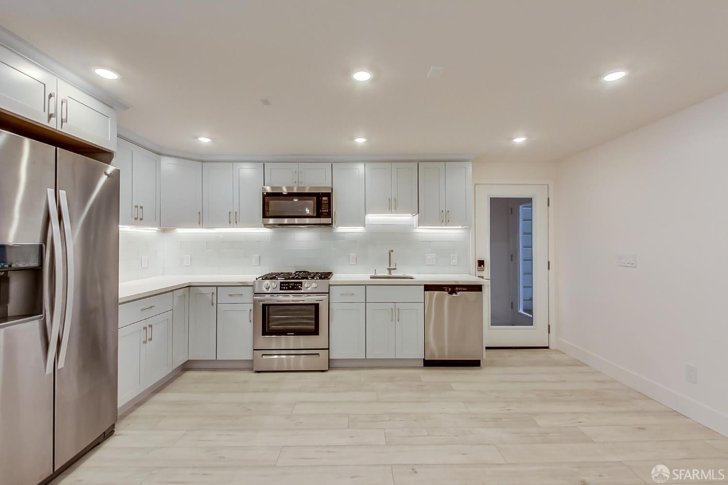 751 Capp Street 753A, San Francisco CA 94110