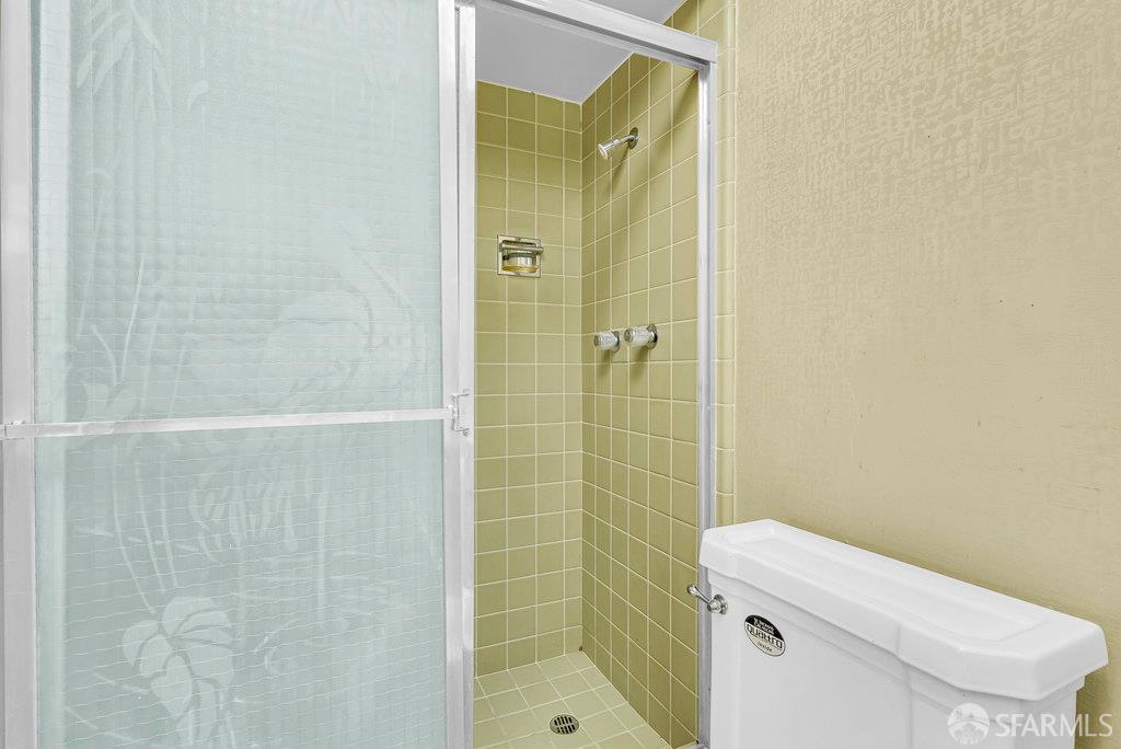 San Francisco, California 94134, United States, ,2 BathroomsBathrooms,Residential,Active,220474