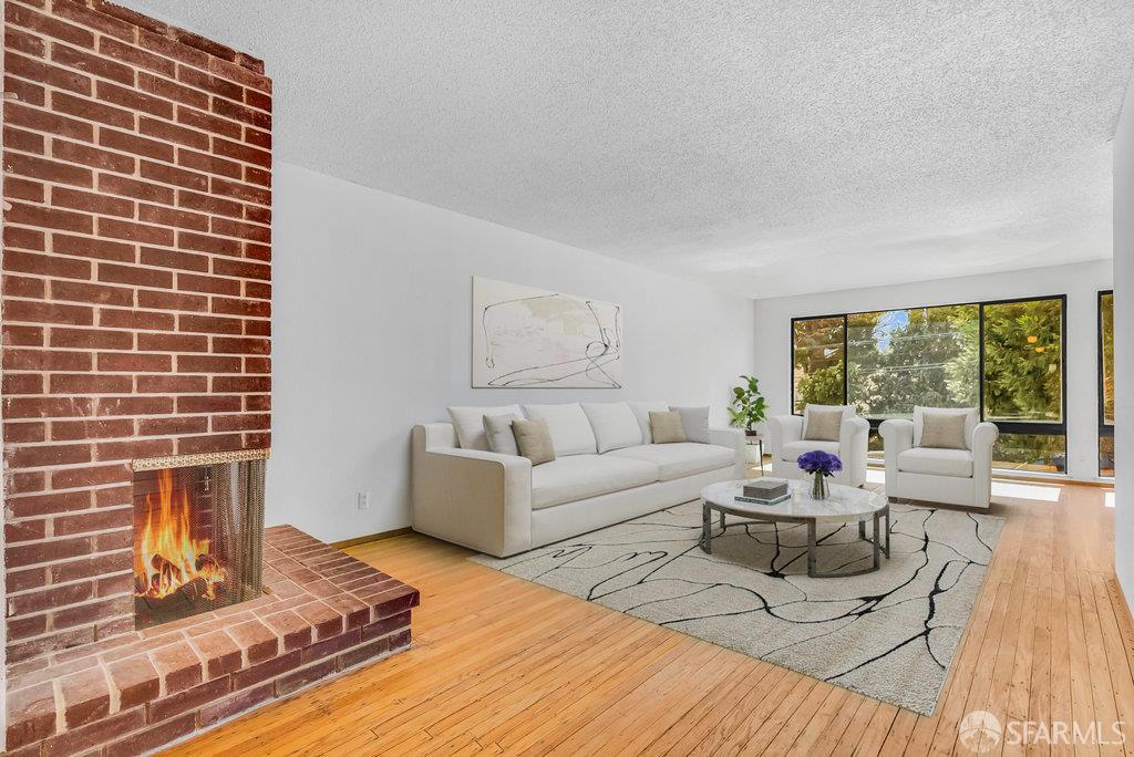 San Francisco, California 94134, United States, ,2 BathroomsBathrooms,Residential,Active,220474