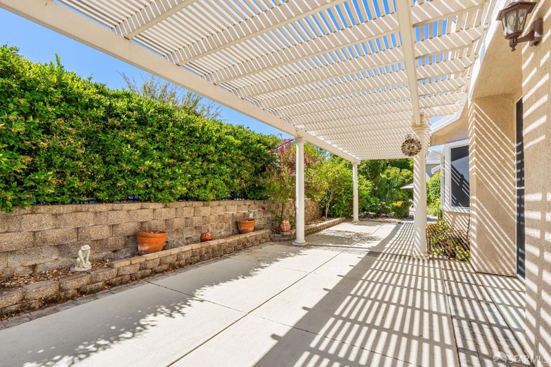 1571 Rubidoux Lane