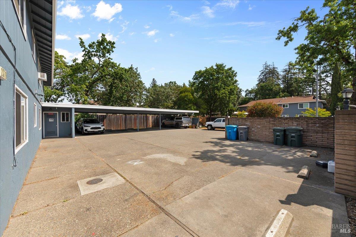 2379 Heidi Place