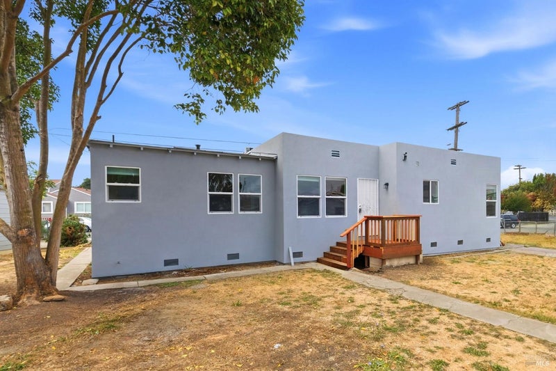 235 12th Street