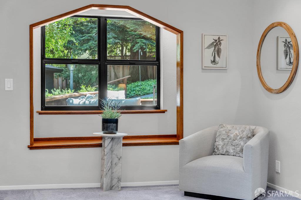 Orinda, California 94563, United States, 4 Bedrooms Bedrooms, ,4 BathroomsBathrooms,Residential,Active,168422