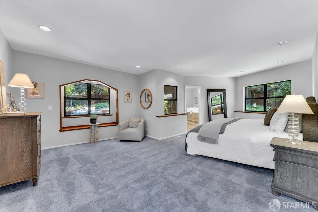 Orinda, California 94563, United States, 4 Bedrooms Bedrooms, ,4 BathroomsBathrooms,Residential,Active,168422