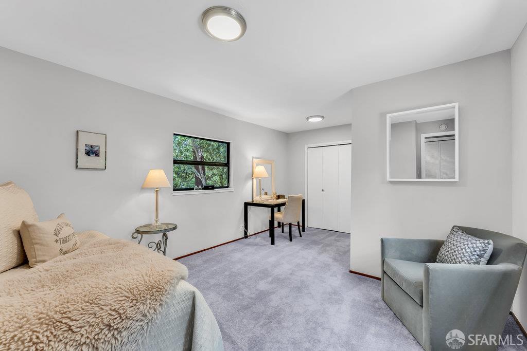 Orinda, California 94563, United States, 4 Bedrooms Bedrooms, ,4 BathroomsBathrooms,Residential,Active,168422