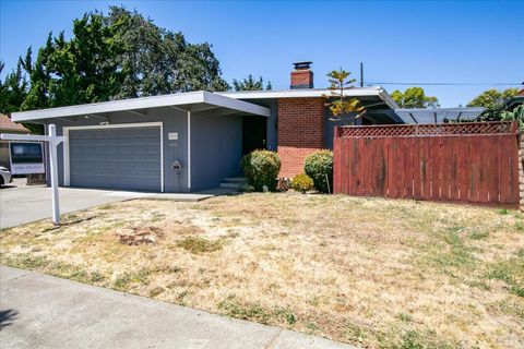 1016 Glenwood Street, Vallejo, CA 94591 - #: 324052564