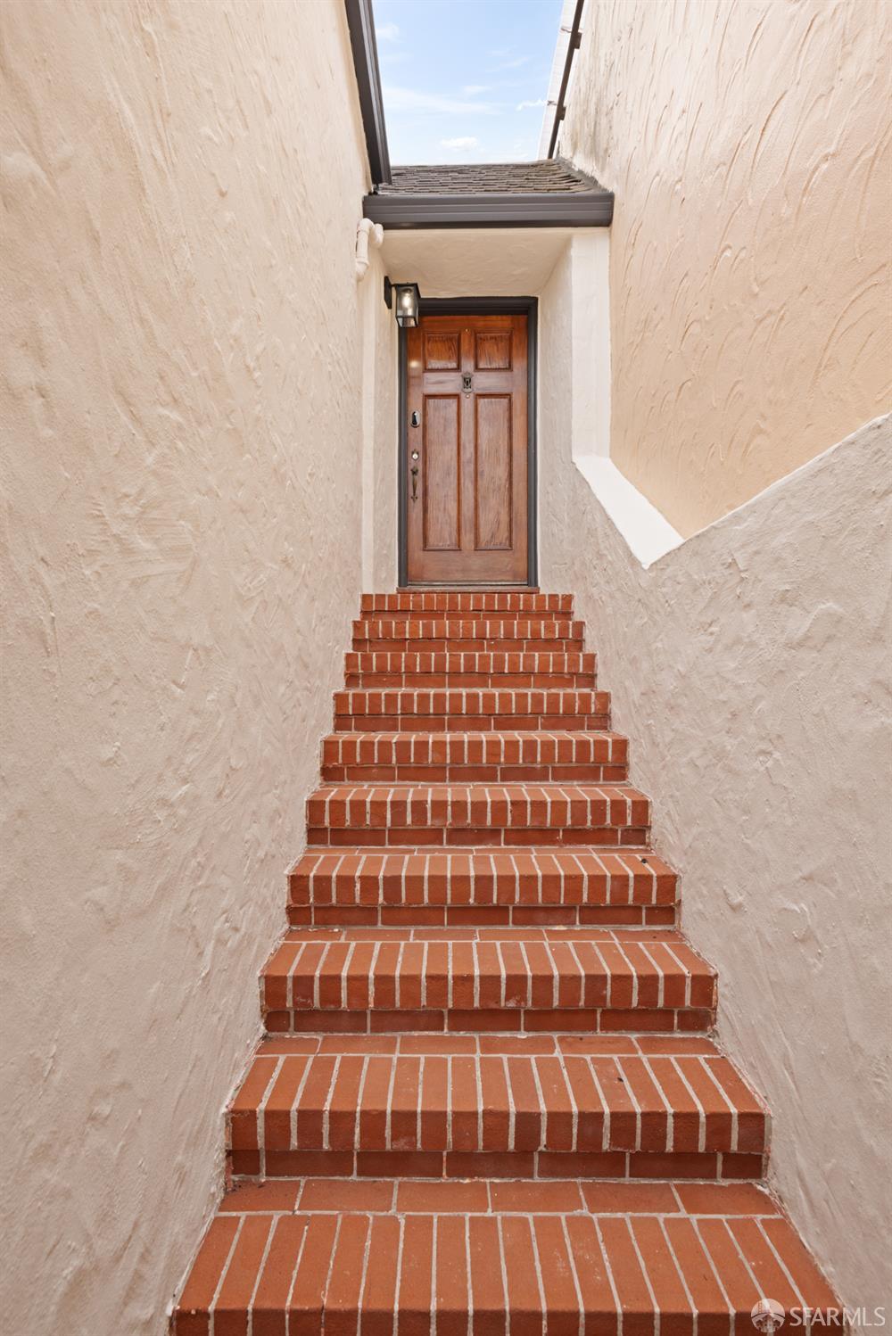 San Francisco, California 94127, United States, 3 Bedrooms Bedrooms, ,2 BathroomsBathrooms,Residential,Active,149869