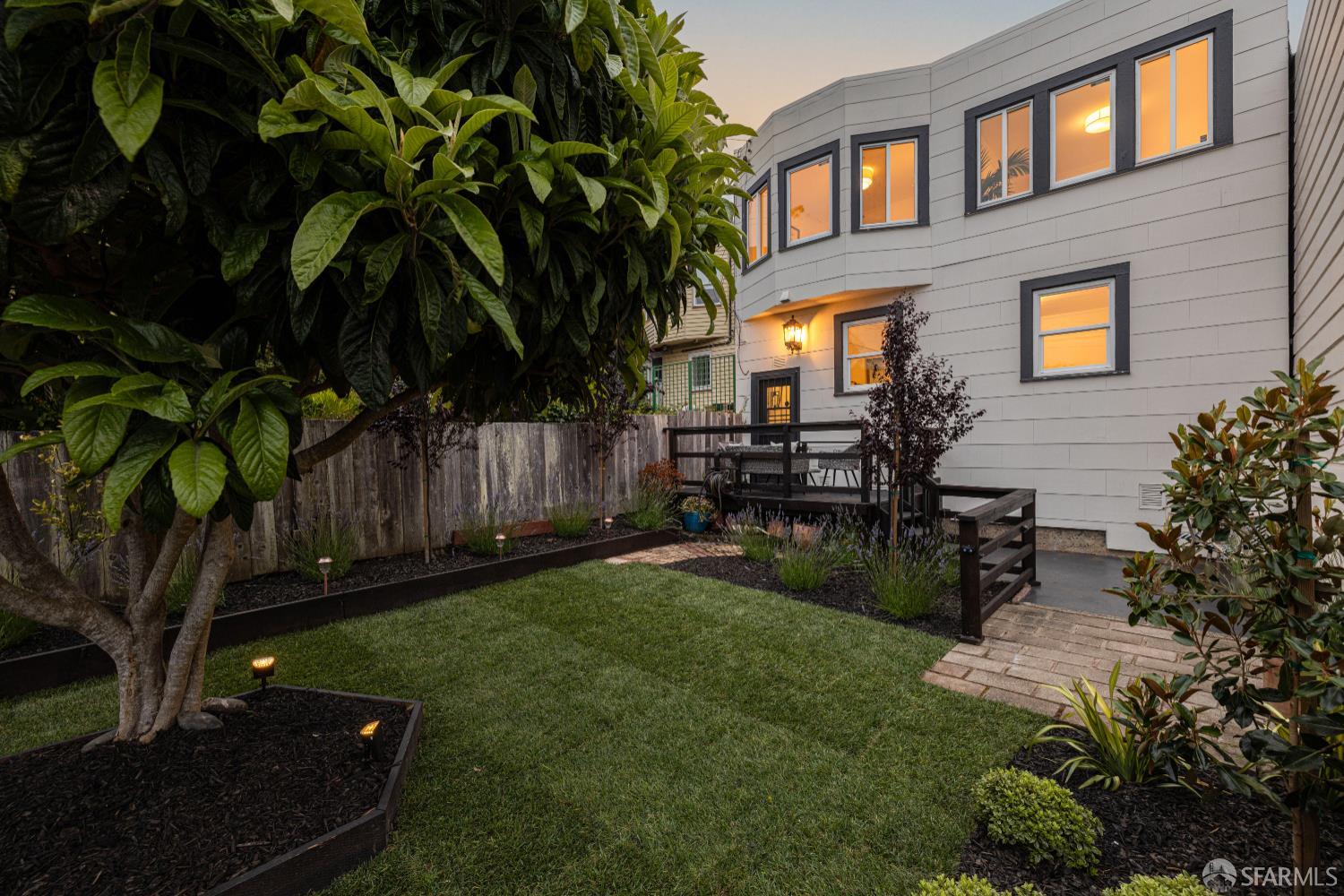 San Francisco, California 94127, United States, 3 Bedrooms Bedrooms, ,2 BathroomsBathrooms,Residential,Active,149869