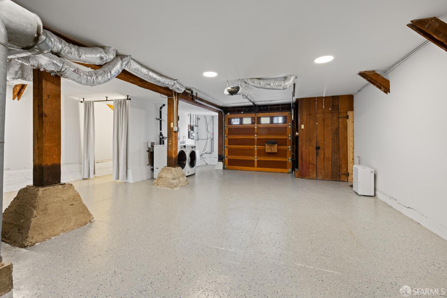 San Francisco, California 94127, United States, 3 Bedrooms Bedrooms, ,2 BathroomsBathrooms,Residential,Active,149869