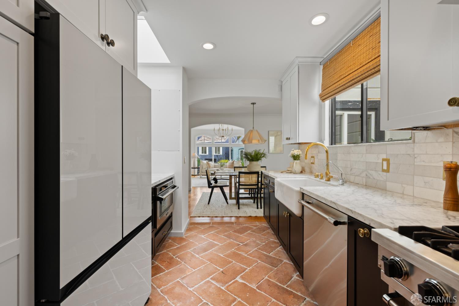 San Francisco, California 94127, United States, 3 Bedrooms Bedrooms, ,2 BathroomsBathrooms,Residential,Active,149869