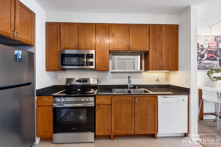 888 7th Street 330