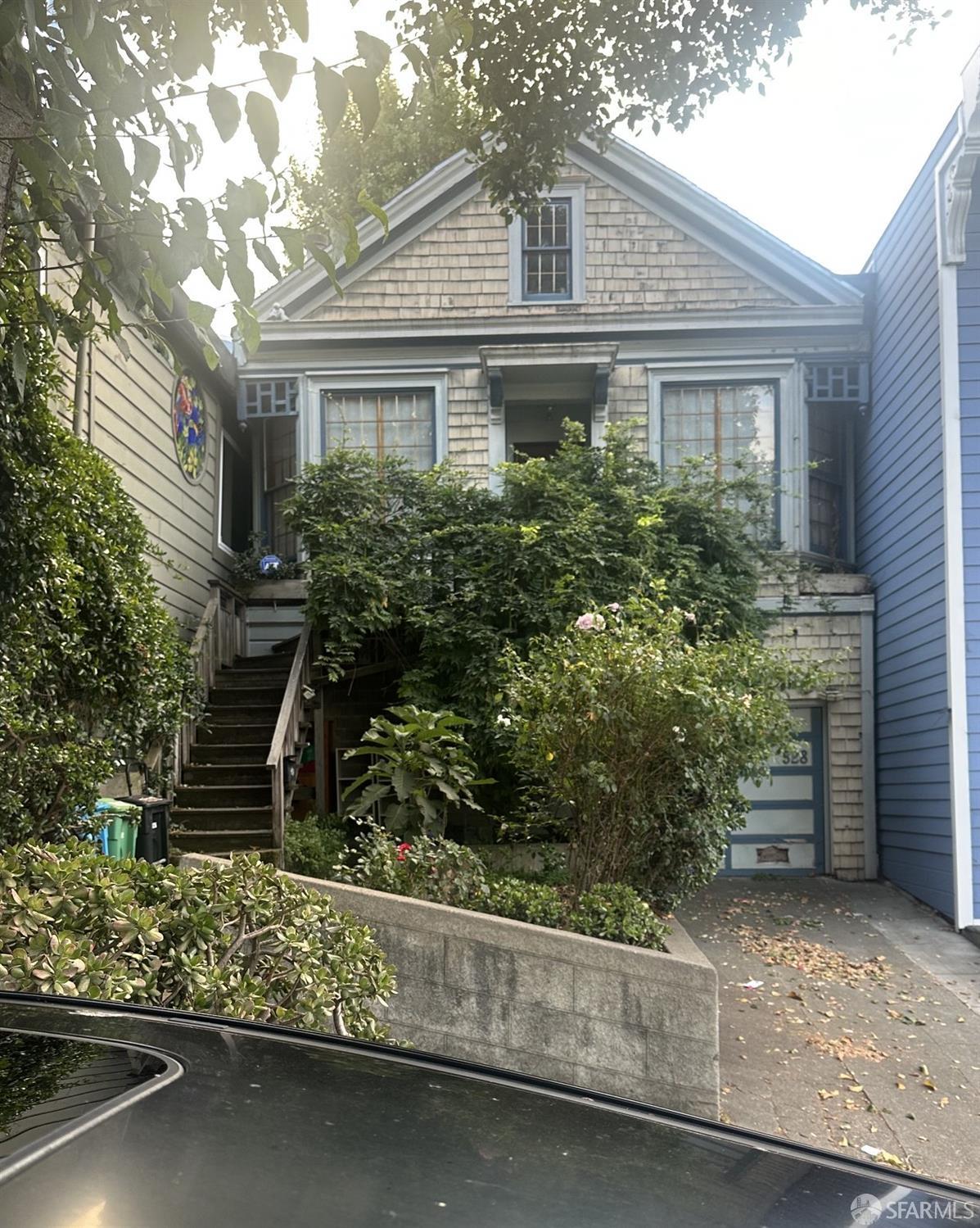 328 Mississippi Street