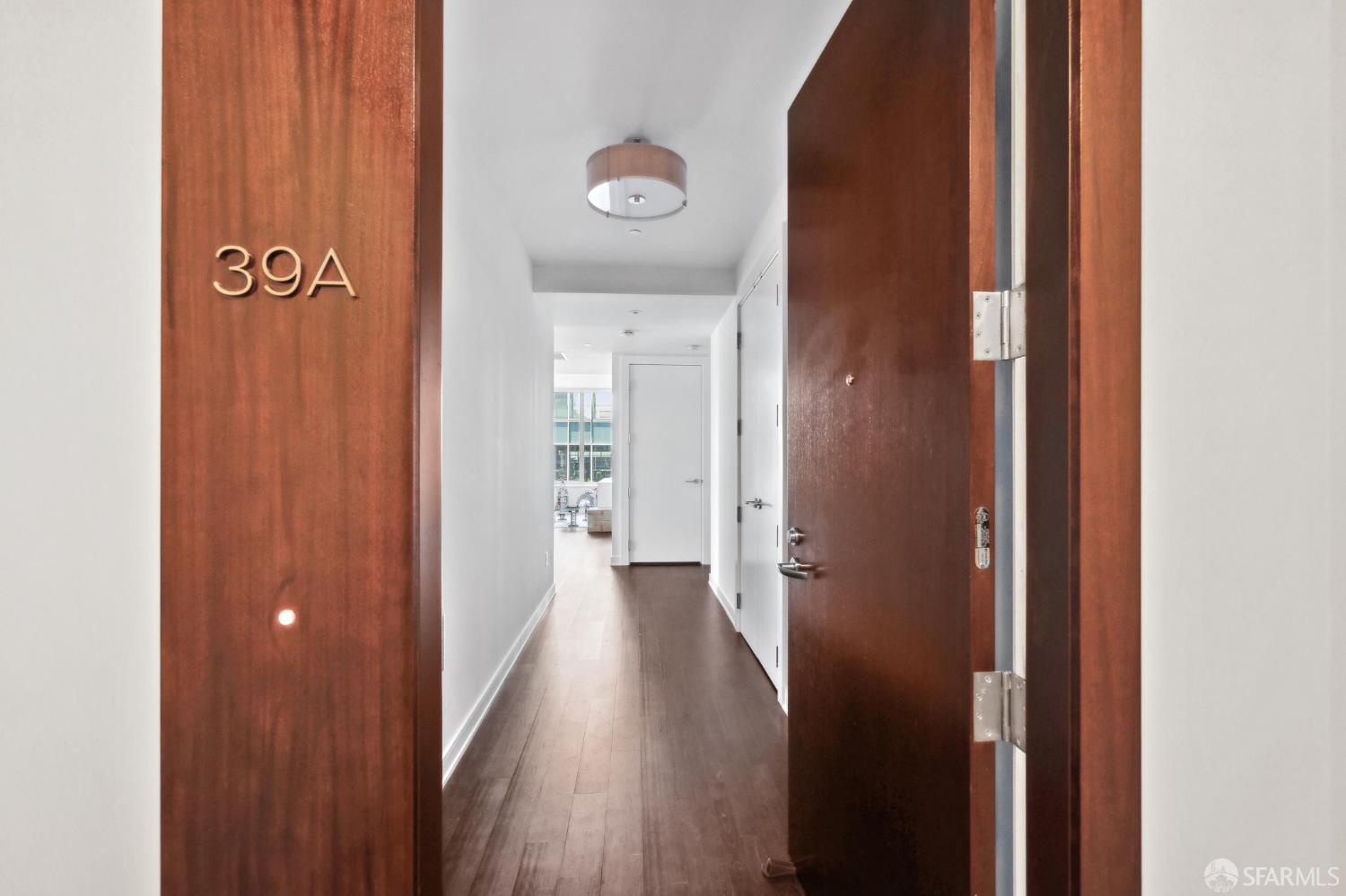 301 Mission Street 39A