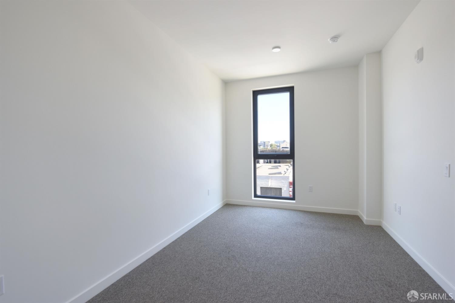 395 6th Street 305