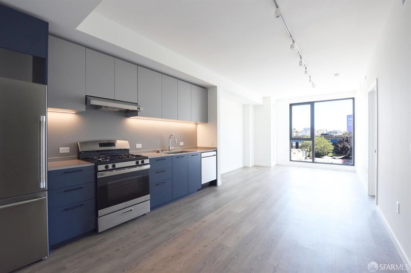 395 6th Street 305