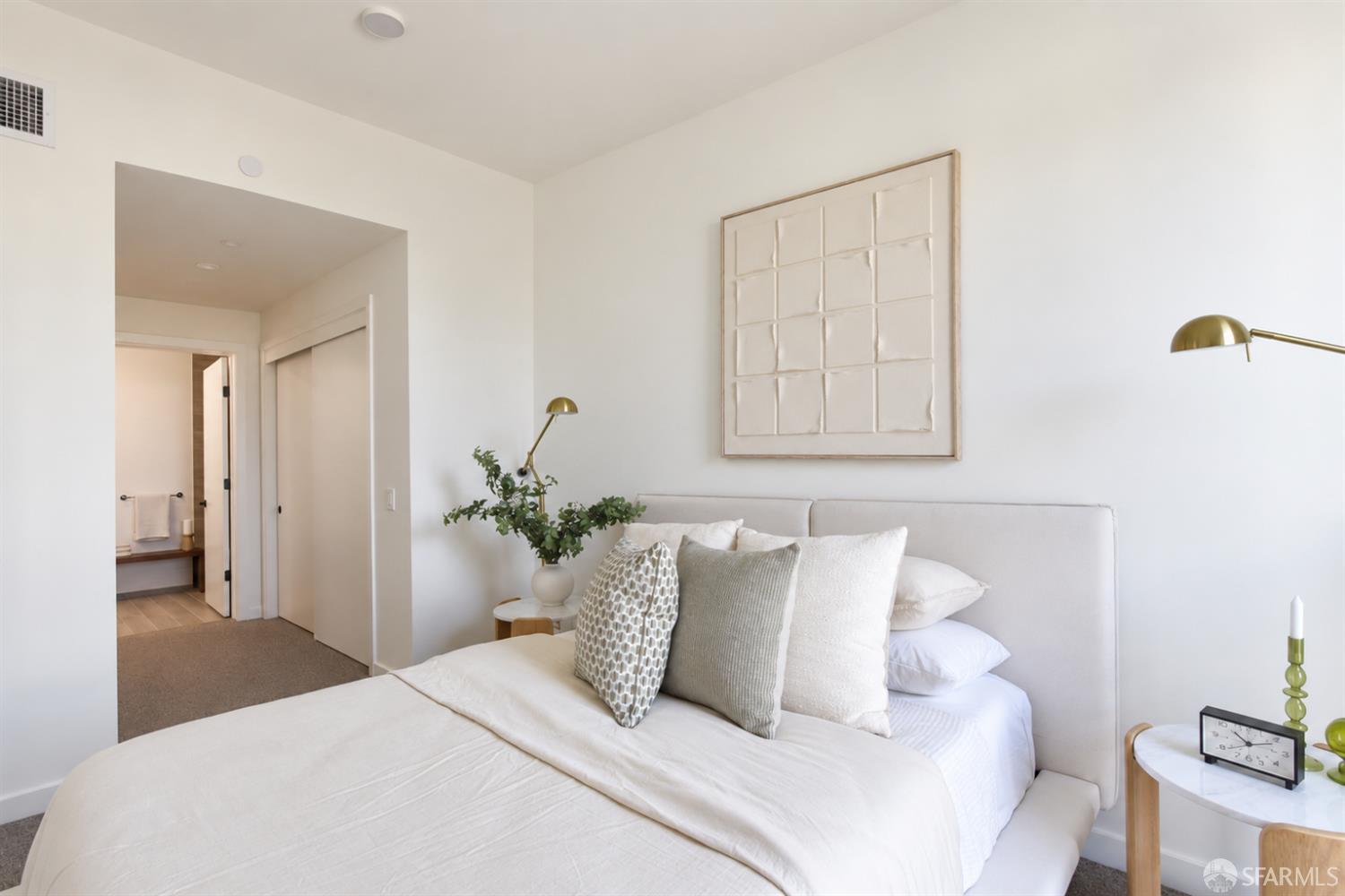 395 6th Street 305A
