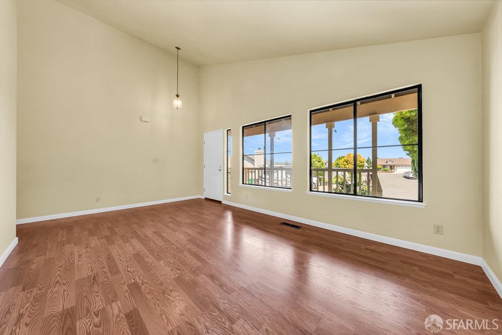 Hayward, California 94541, United States, 3 Bedrooms Bedrooms, ,3 BathroomsBathrooms,Residential,Active,170052