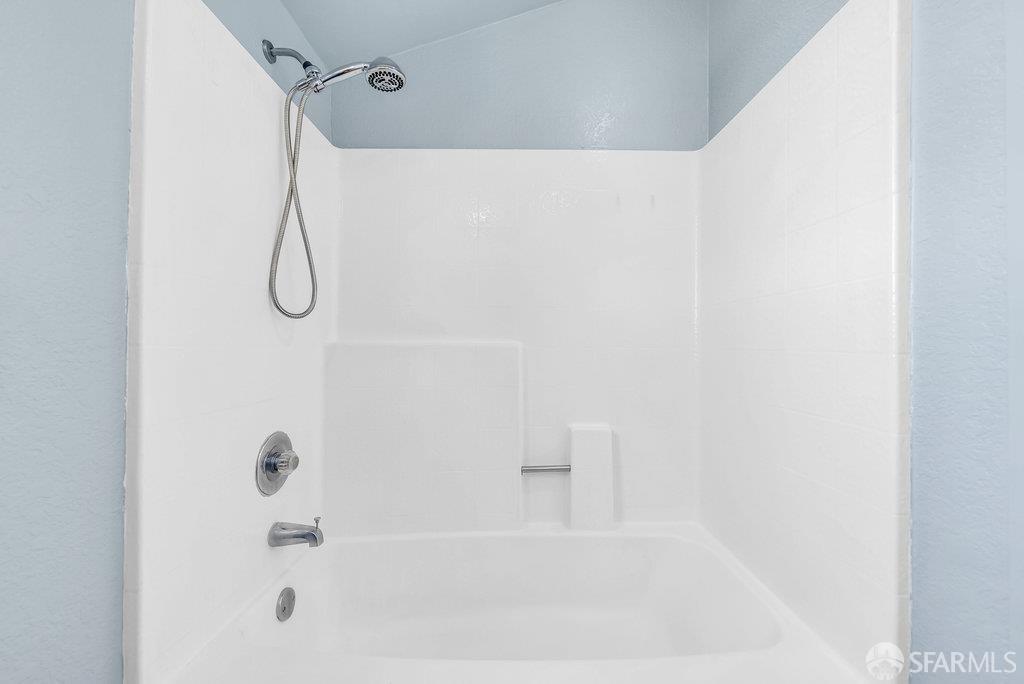 Hayward, California 94541, United States, 3 Bedrooms Bedrooms, ,3 BathroomsBathrooms,Residential,Active,170052