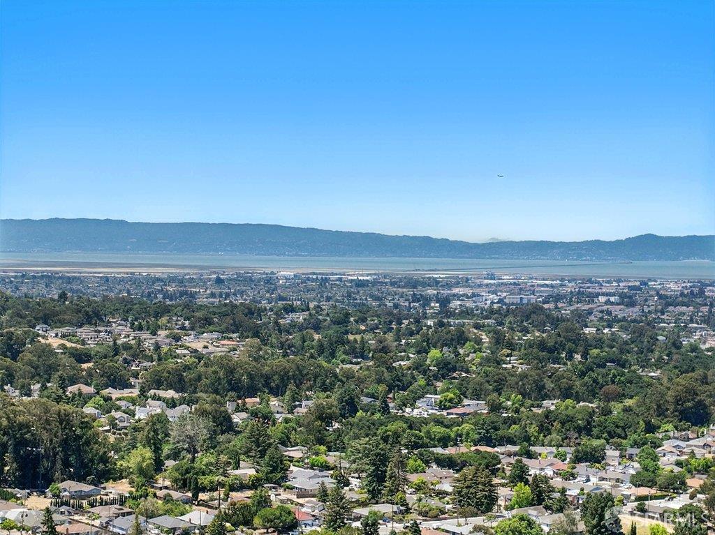 Hayward, California 94541, United States, 3 Bedrooms Bedrooms, ,3 BathroomsBathrooms,Residential,Active,170052