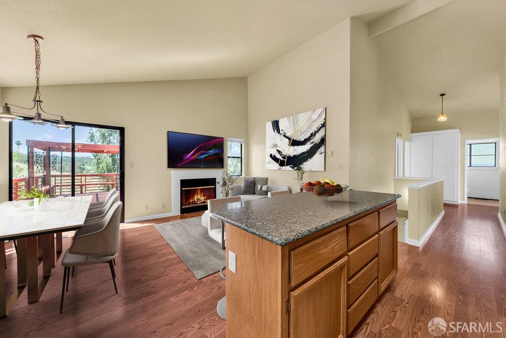 Hayward, California 94541, United States, 3 Bedrooms Bedrooms, ,3 BathroomsBathrooms,Residential,Active,170052