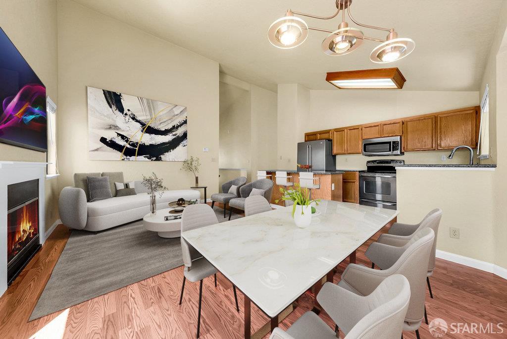 Hayward, California 94541, United States, 3 Bedrooms Bedrooms, ,3 BathroomsBathrooms,Residential,Active,170052