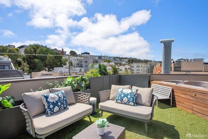 2550 Greenwich Street San Francisco CA 94123