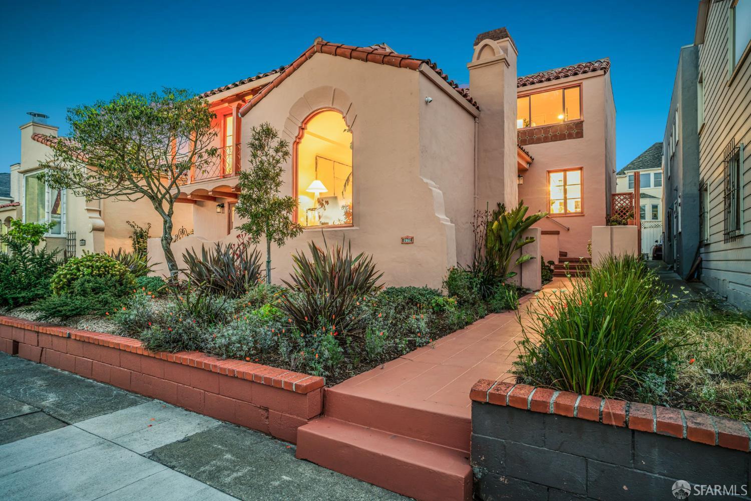 San Francisco, California 94132, United States, 4 Bedrooms Bedrooms, ,5 BathroomsBathrooms,Residential,Pending,130698 San Francisco, California 94132, United States, 4 Bedrooms Bedrooms, ,5 BathroomsBathrooms,Residential,Pending,130698