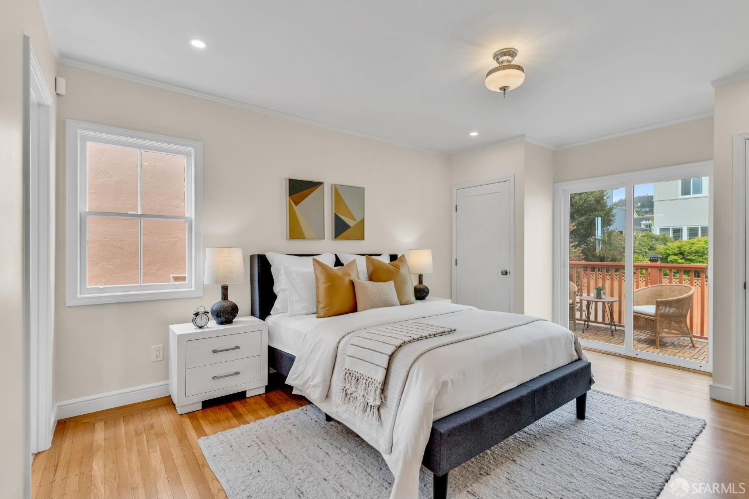 San Francisco, California 94132, United States, 4 Bedrooms Bedrooms, ,5 BathroomsBathrooms,Residential,Pending,130698