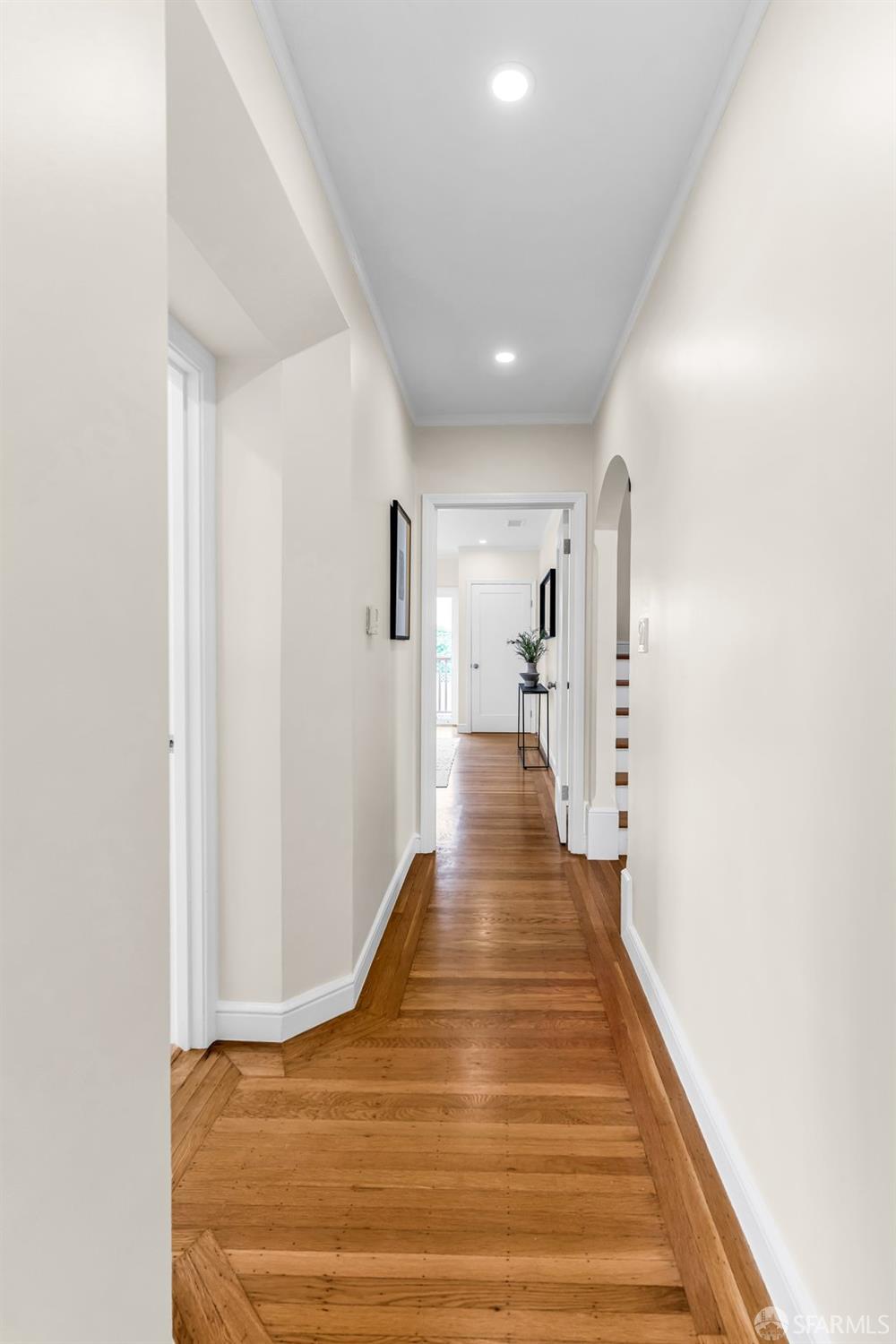 San Francisco, California 94132, United States, 4 Bedrooms Bedrooms, ,5 BathroomsBathrooms,Residential,Pending,130698