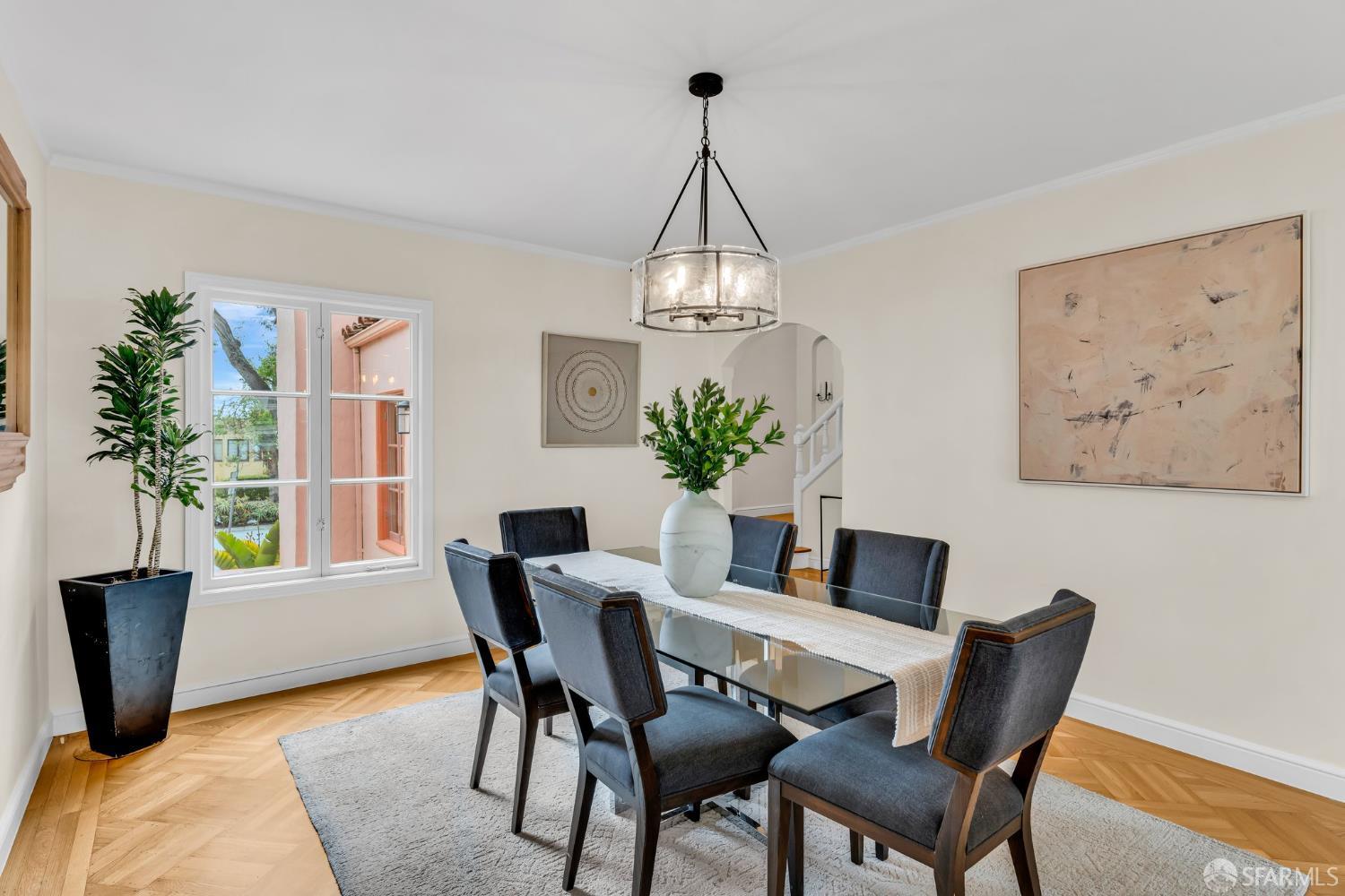 San Francisco, California 94132, United States, 4 Bedrooms Bedrooms, ,5 BathroomsBathrooms,Residential,Pending,130698