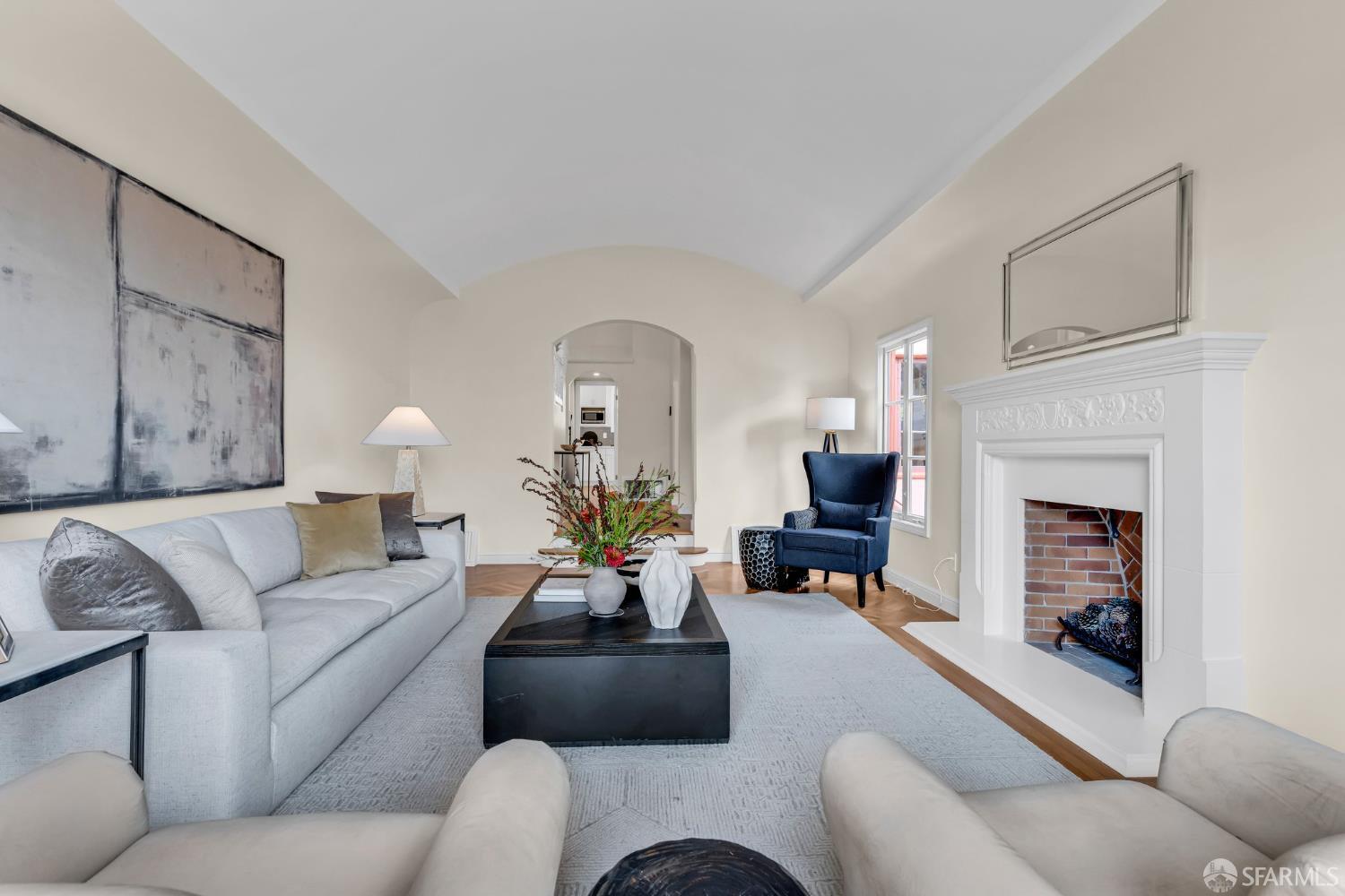 San Francisco, California 94132, United States, 4 Bedrooms Bedrooms, ,5 BathroomsBathrooms,Residential,Pending,130698