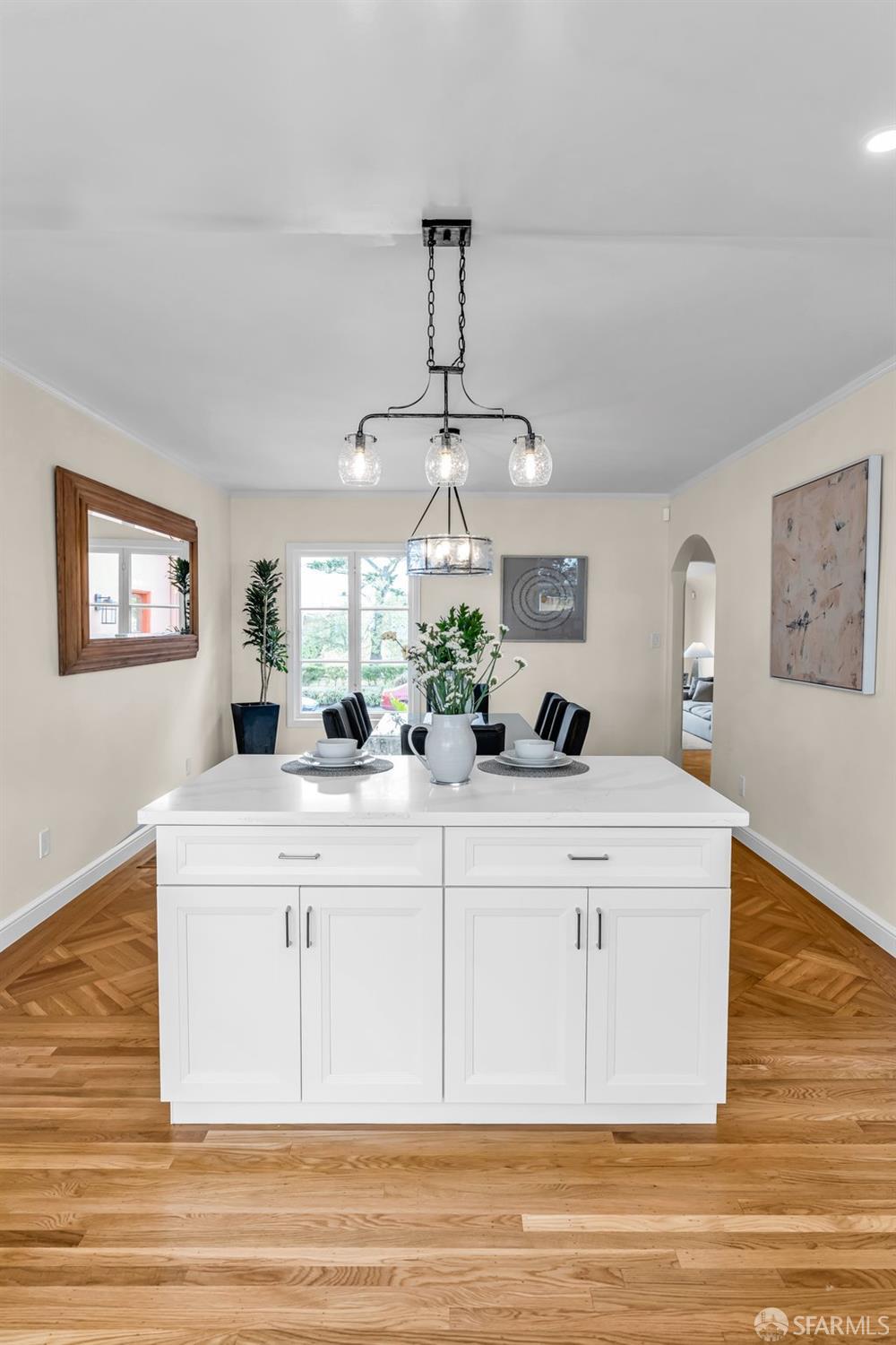 San Francisco, California 94132, United States, 4 Bedrooms Bedrooms, ,5 BathroomsBathrooms,Residential,Pending,130698