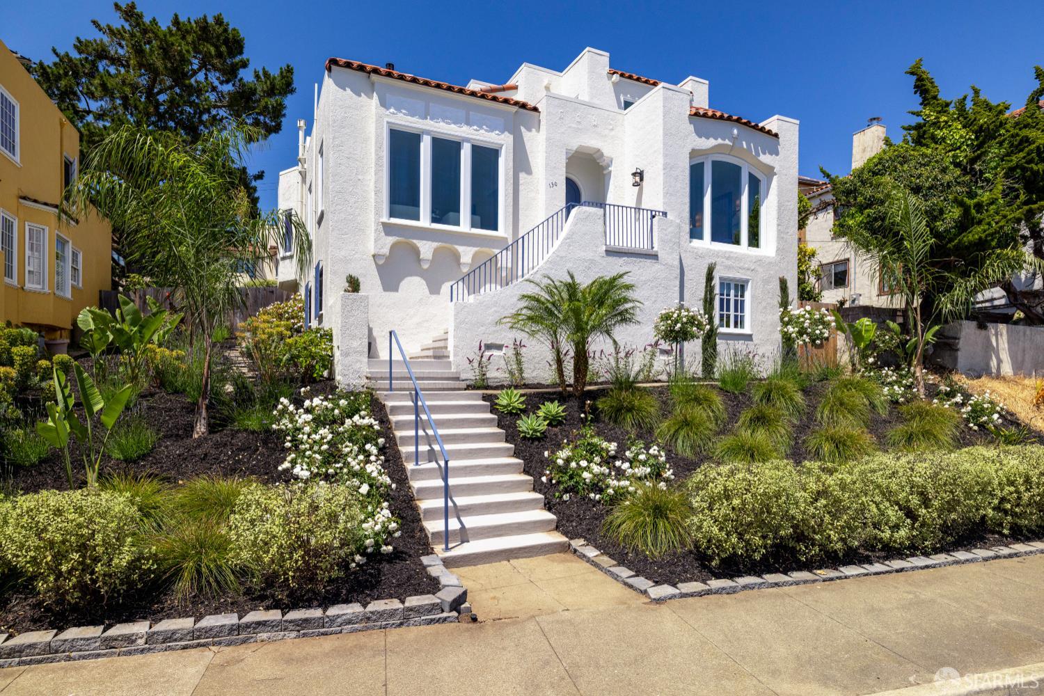 San Francisco, California 94127, United States, 3 Bedrooms Bedrooms, ,2 BathroomsBathrooms,Residential,Pending,145542