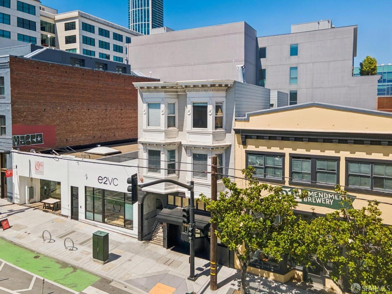 555 2nd Street