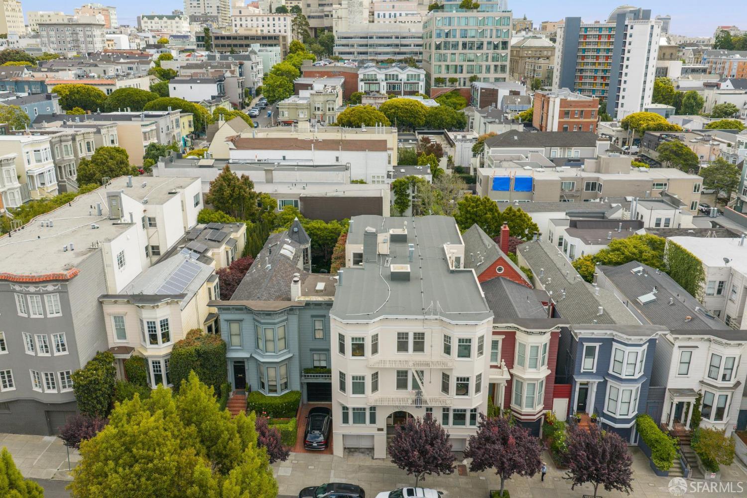 2230 Steiner Street