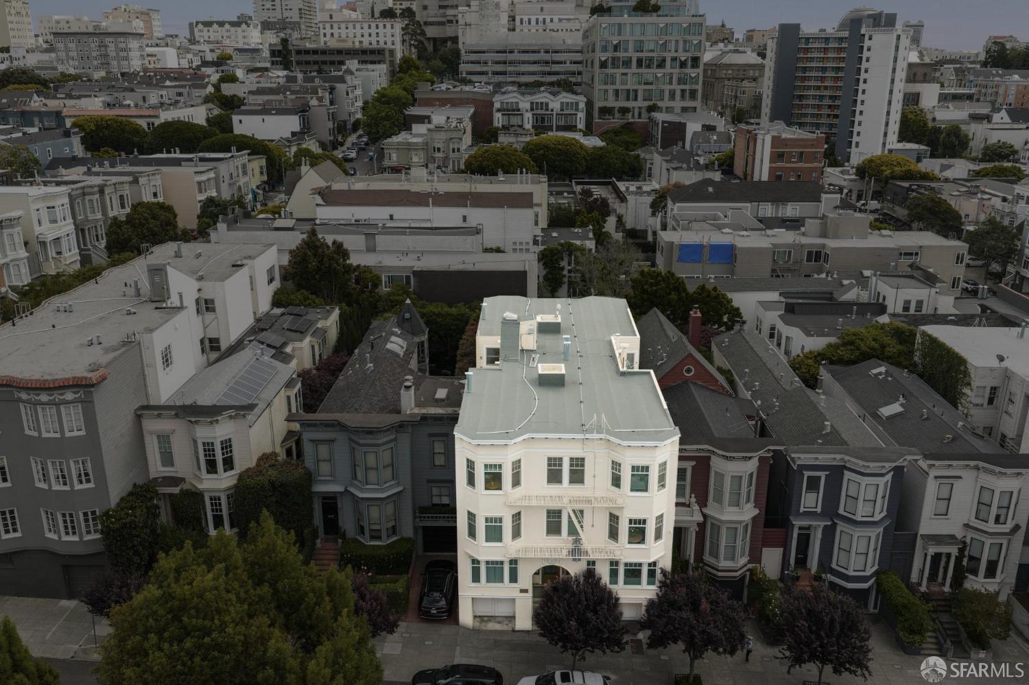 2230 Steiner Street