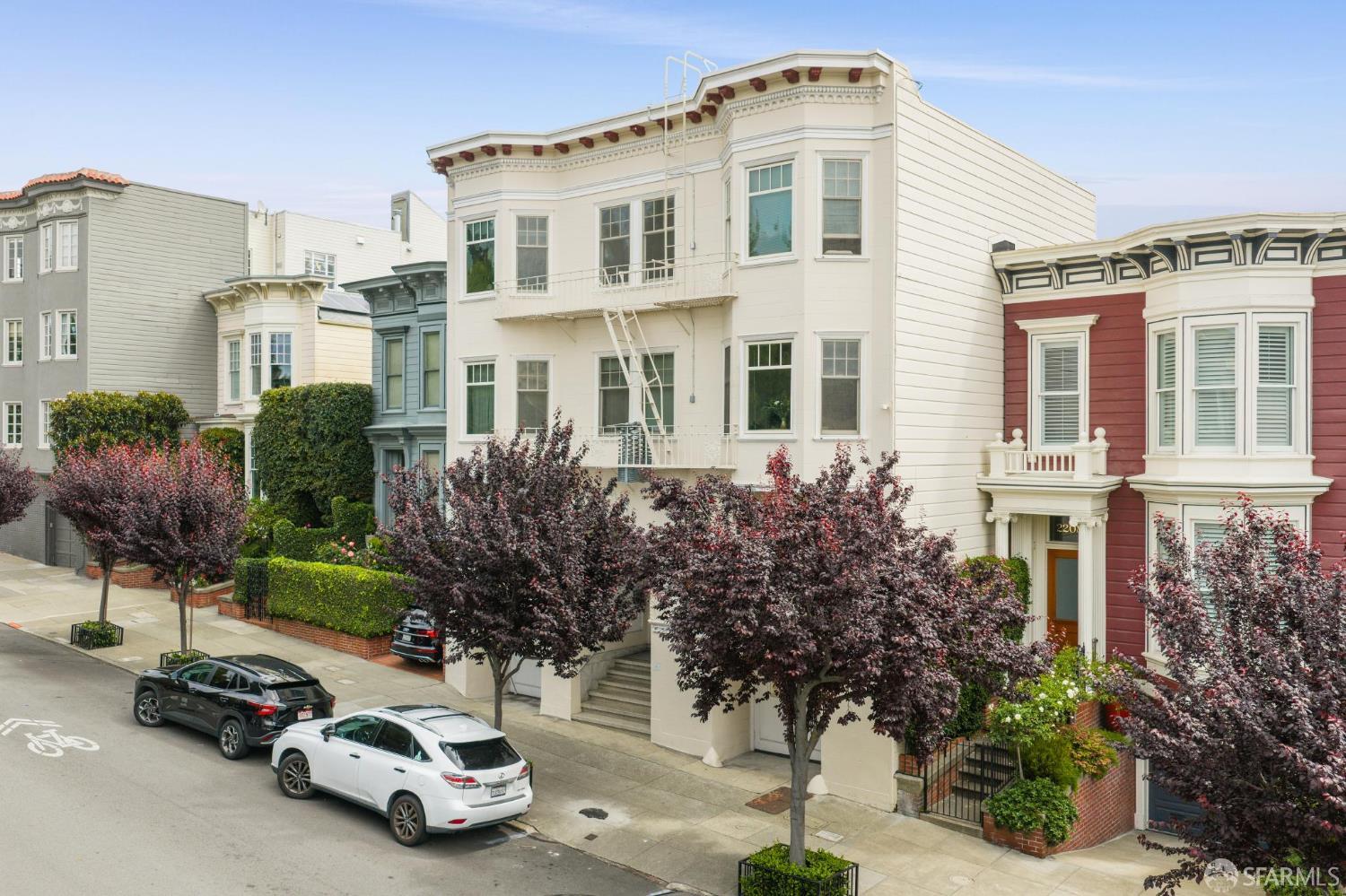 2230 Steiner Street