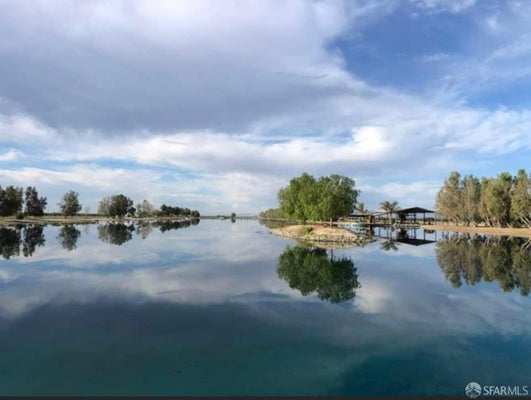 WHITESBRIDGE AVE, KERMAN, CA 93630 - Image ca938dc41dba85fd7a5360197e4ff9fa/2213479359