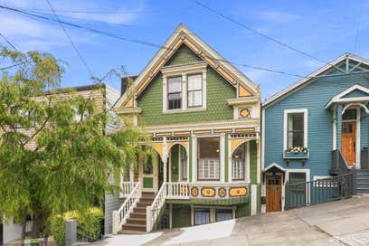 133-135A Saturn Street San Francisco CA 94114