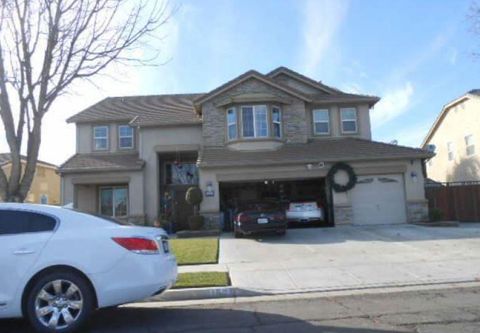 A home in Los Banos