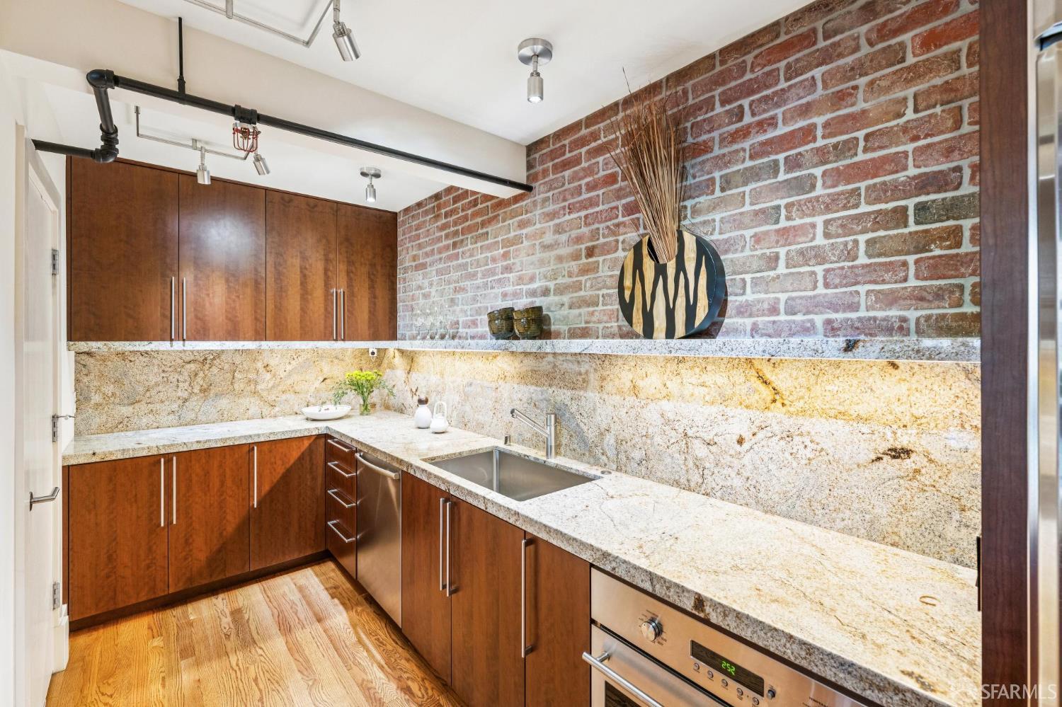 355 Bryant Street 109