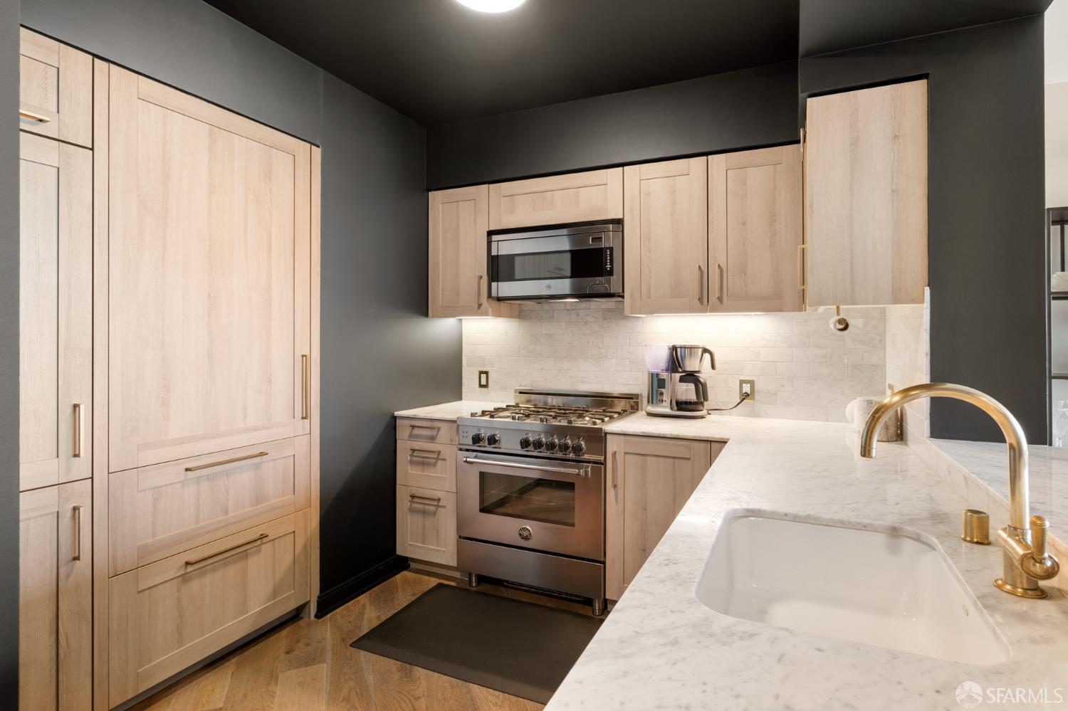 401 Harrison Street 14A
