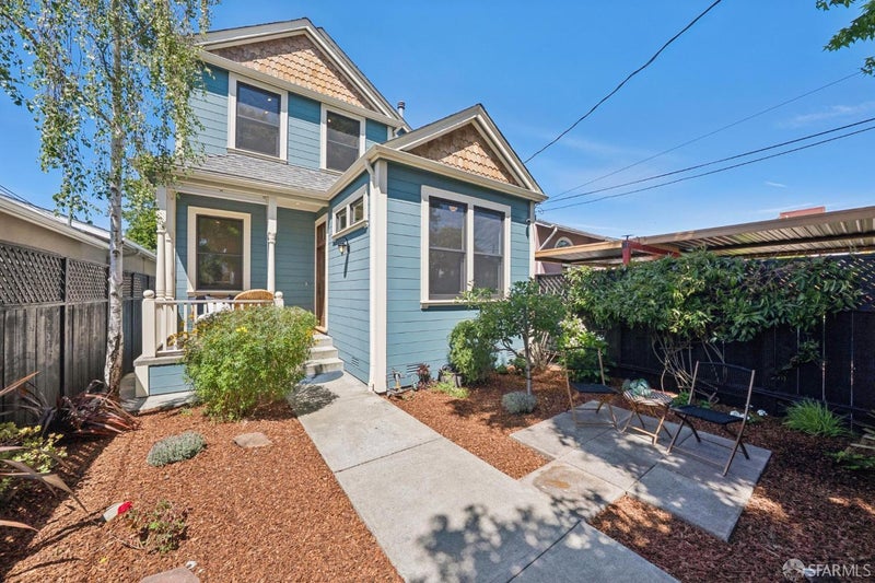 1412 8th Street