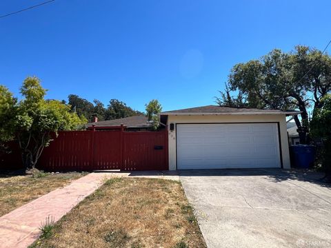 928 Serena Drive, Pacifica, CA 94044 - #: 424051073